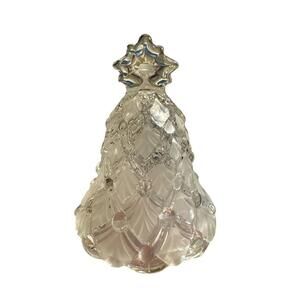 Vintage beautiful piece is 5 1/2” tall. Beautifully frosted tips on crystal tree